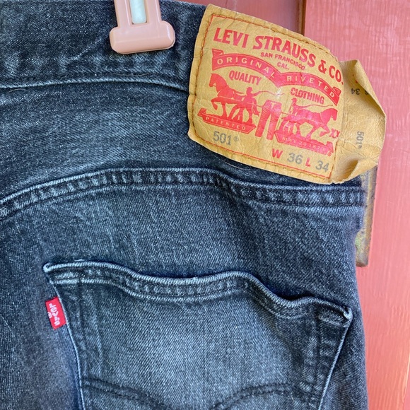 Levi’s black wash 501 jeans - Picture 6 of 6